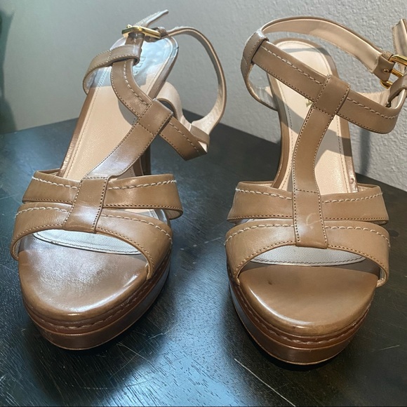 Prada platform heels - Picture 3 of 5